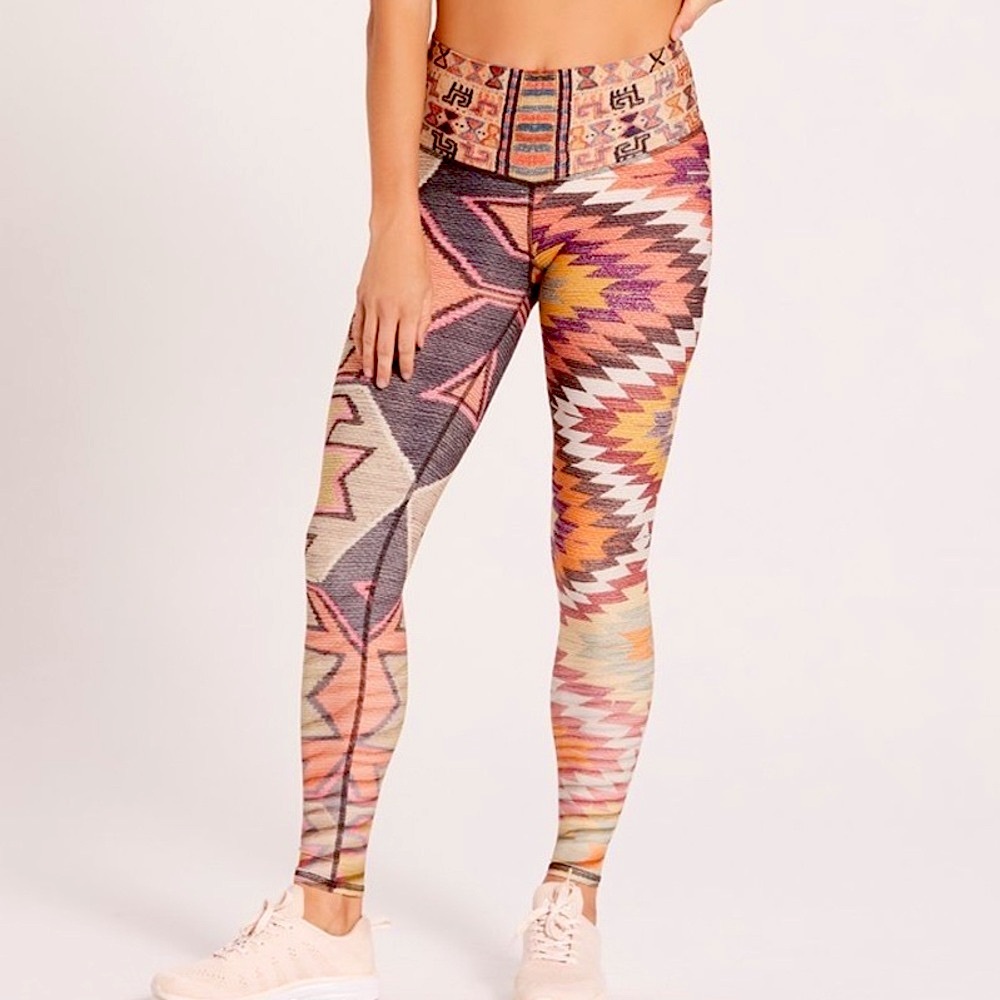 Niyama Sol Barefoot Leggings - Small (Boutique)